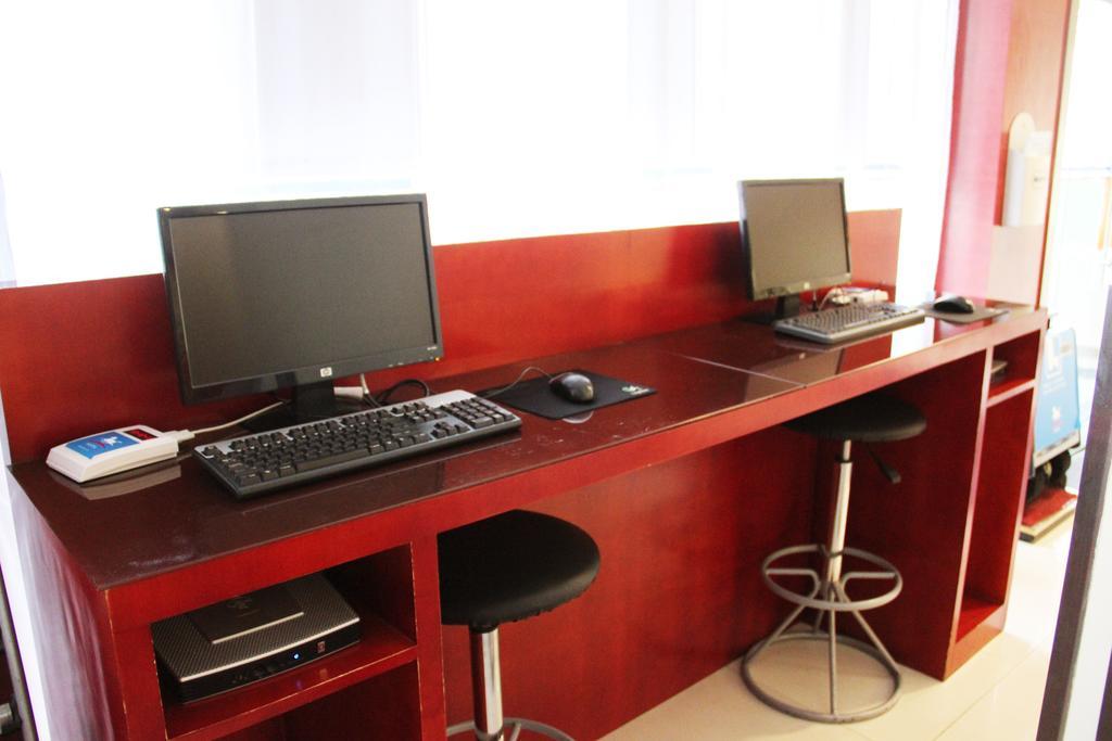 Hanting Express Jinzhou Luoyang Road Central Avenue מראה חיצוני תמונה