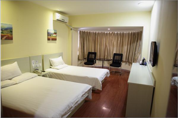 Hanting Express Jinzhou Luoyang Road Central Avenue מראה חיצוני תמונה